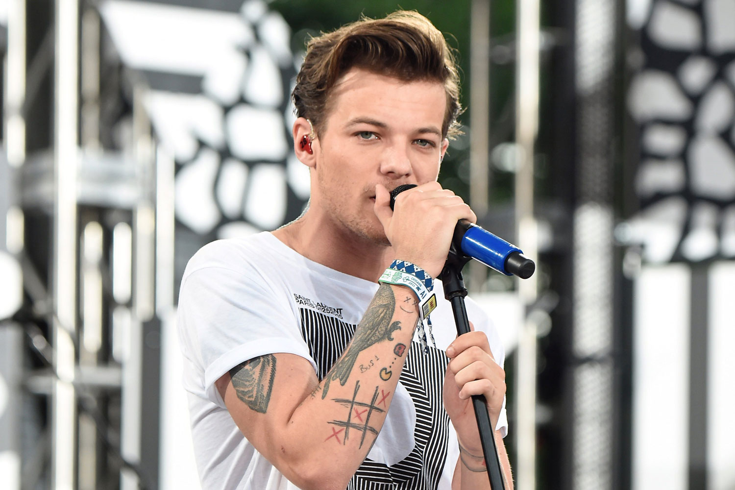 Tickets For One Direction s Louis Tomlinson s Dubai Gig Now On Sale 