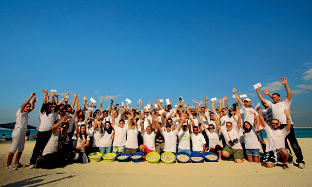 Cleaning Dubai's beaches | Time Out Dubai