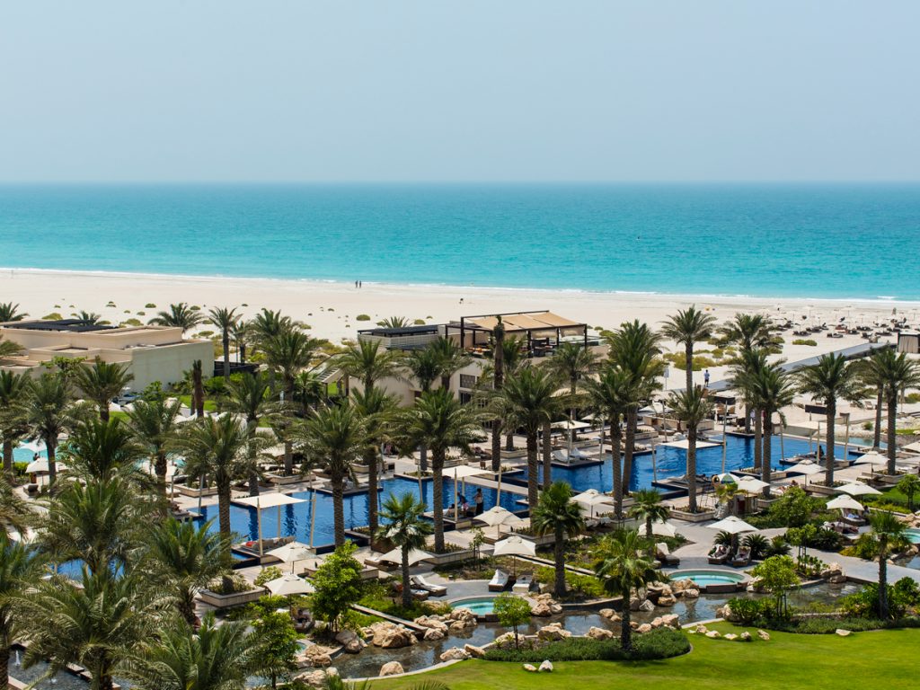 UAE hotels with private pools