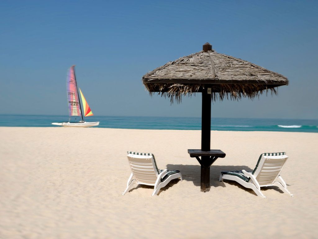 Beach clearance with shade