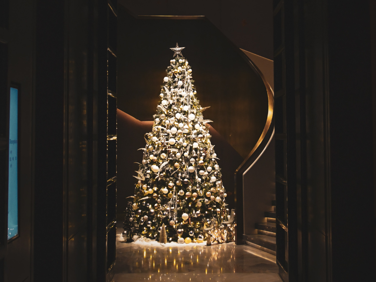 Dubai Christmas tree lighting events to see