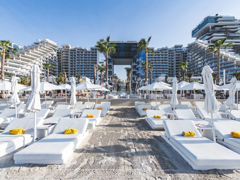 Best beach clubs in Dubai: the top 10 spots to try