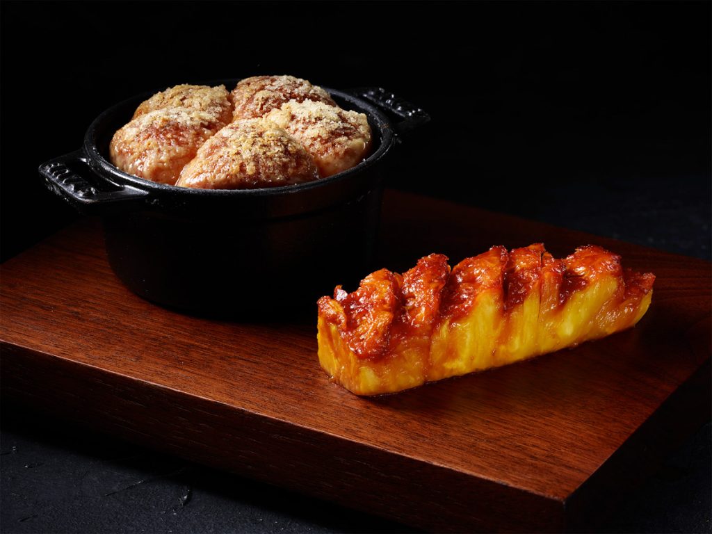 Rum and pineapple tipsy cake