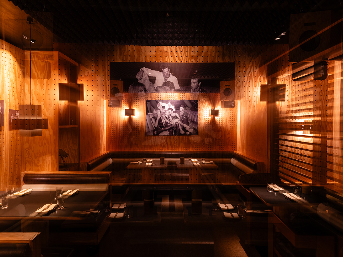 Blind Tiger Restaurant & Bar Lounge, Dubai - Restaurant Interior