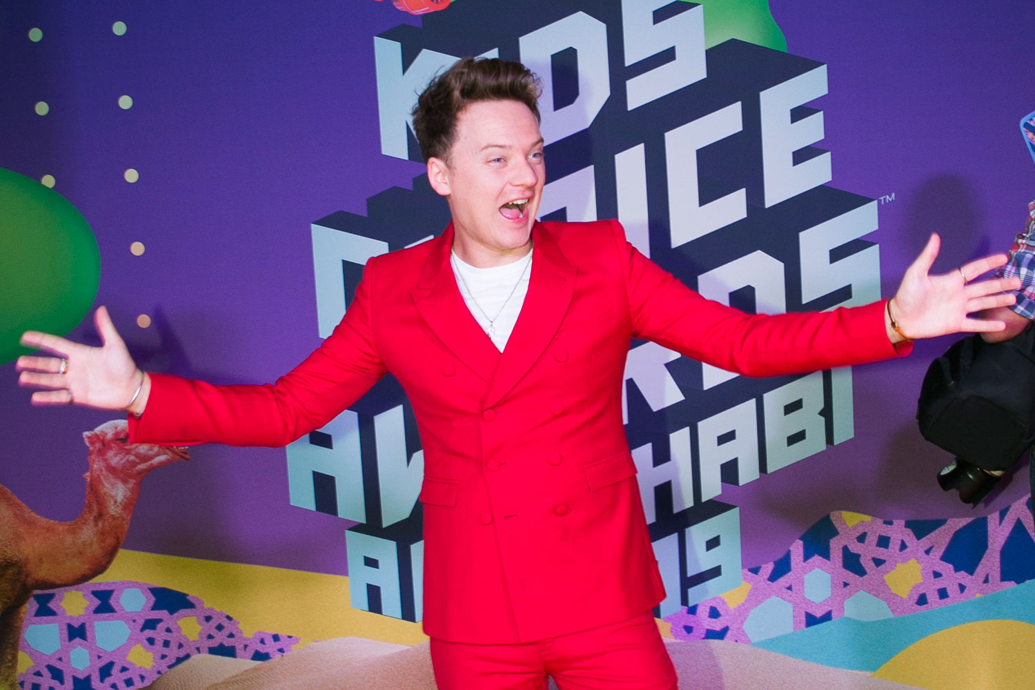 Three Minutes on the Orange Carpet with Conor Maynard Kids Time Out