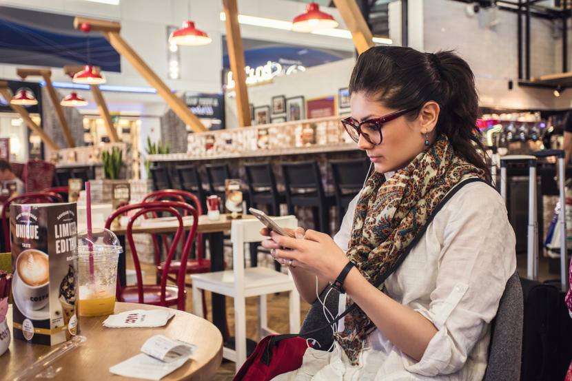 Things to do in Dubai Airport, Fuel up with free coffee